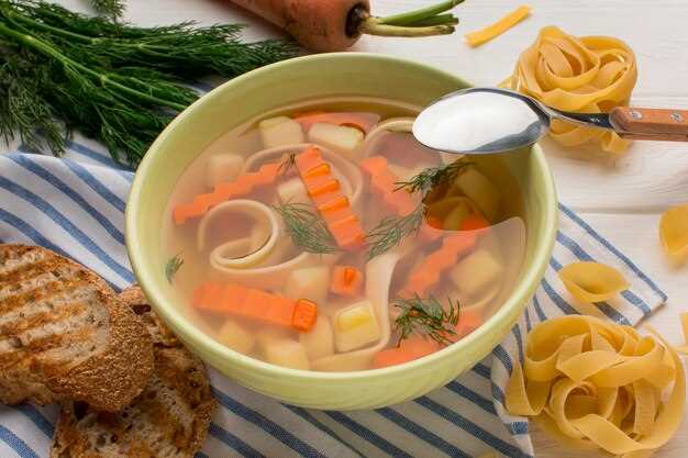 Борщ с мясом: выбор мяса и секреты приготовления бульона