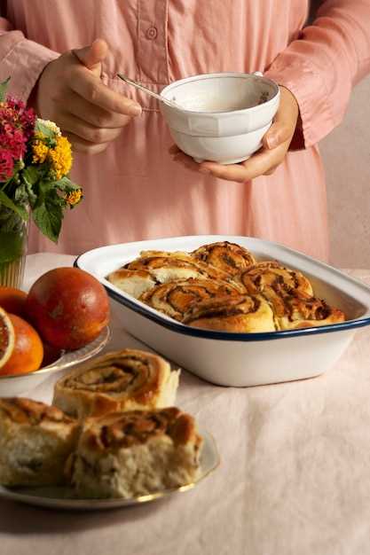 Вьетнамский фо с курицей и пряным бульоном