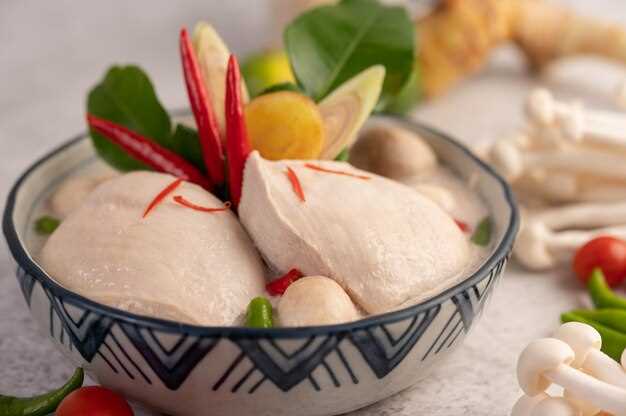 Подача и гарниры: что лучше сочетать с вареной курицей