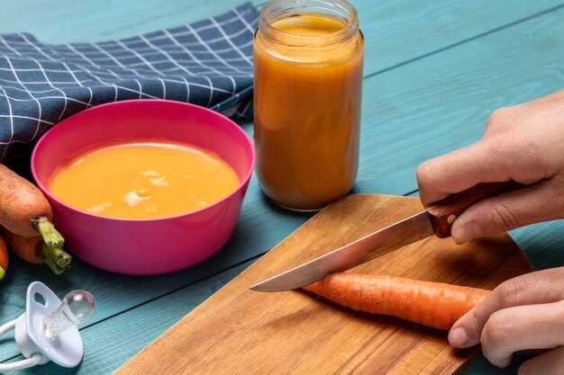 Простой рецепт сосисок в духовке с овощами
