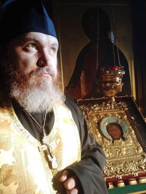 Связь имени Андрей с православными святынями и традициями